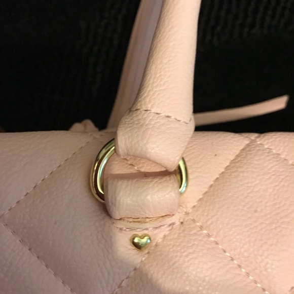 Betsy Johnson Bag - Picture 6 of 8